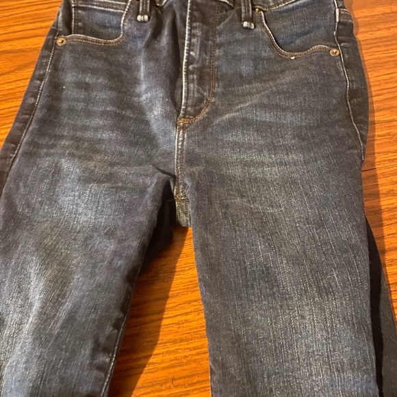 Abercrombie & Fitch Simone High Rise Ankle Jeans Size 00 Waist 24 Dark Blue - Picture 3 of 6